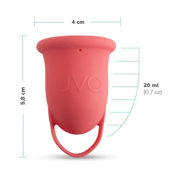 Pink menstrual cup with measurements, 4 cm diameter, 5.8 cm height, 20 ml capacity